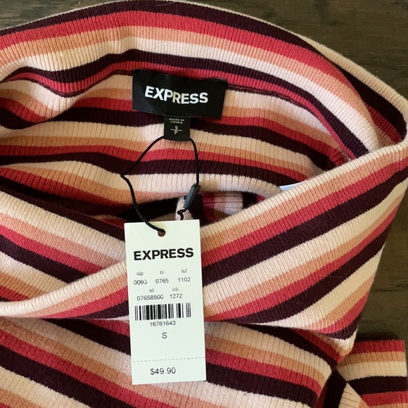 NWT Express Skirt - Picture 2 of 2